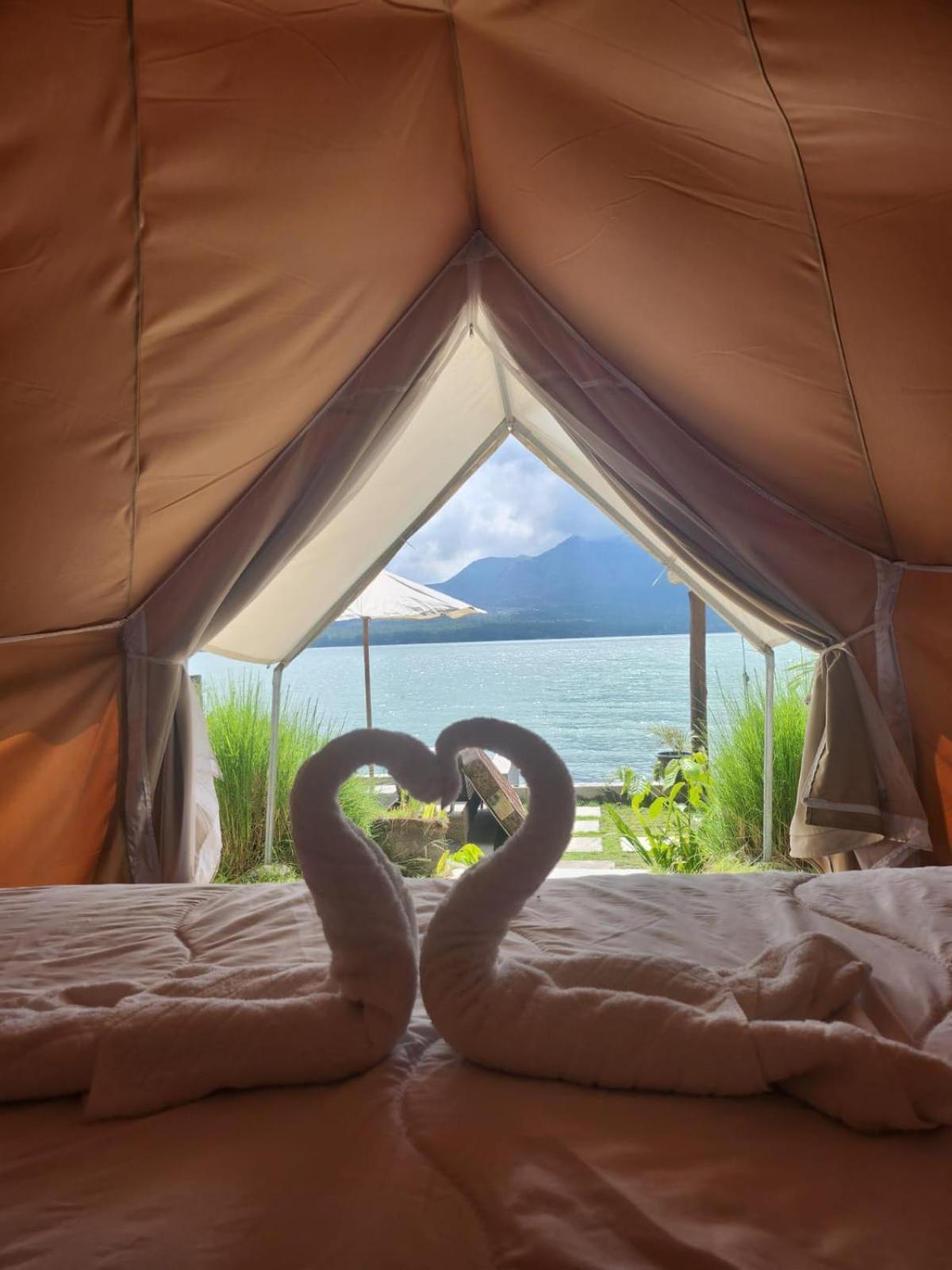 Emayan Glamping Kubupenlokan Bagian luar foto