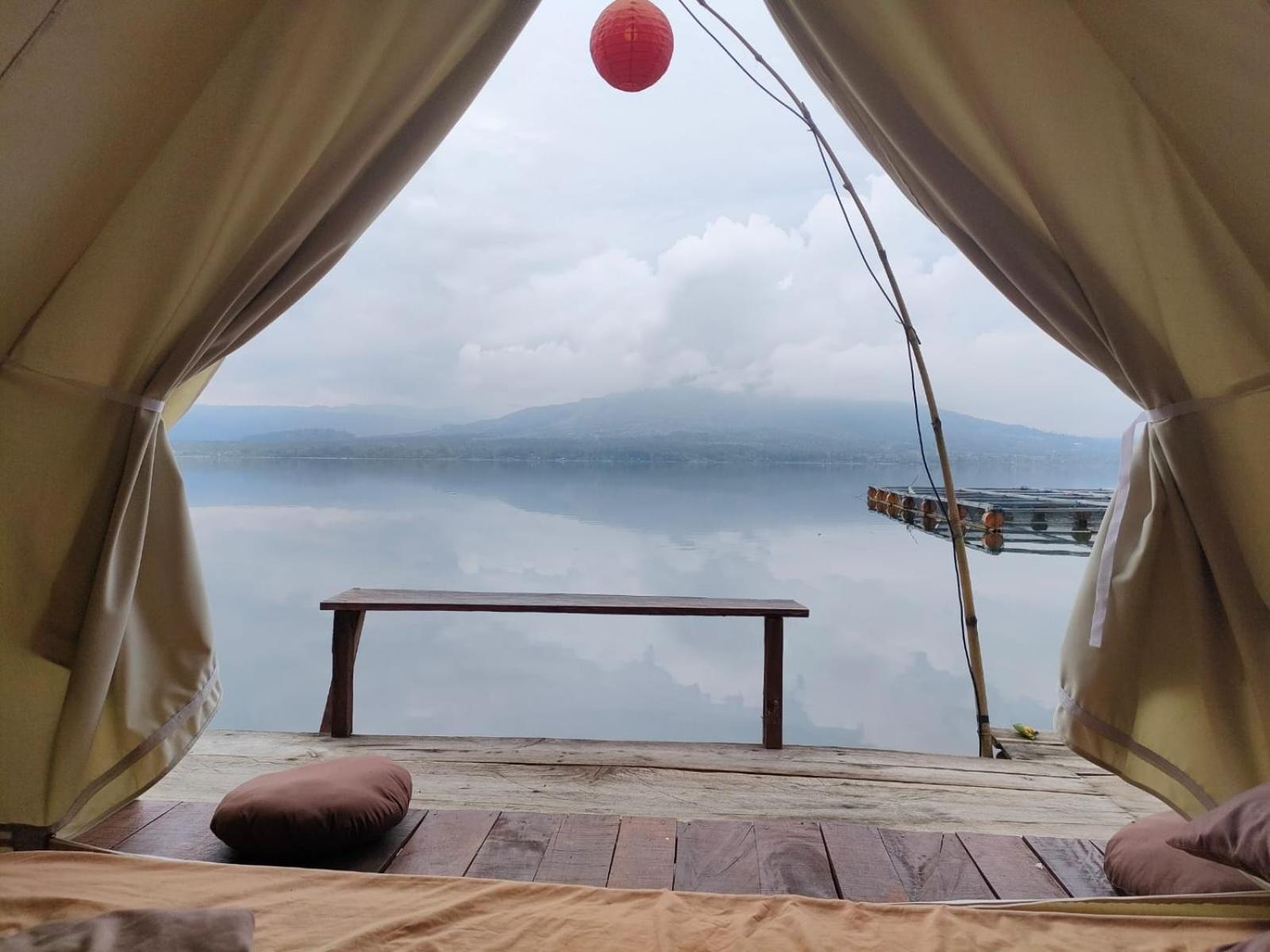 Emayan Glamping Kubupenlokan Bagian luar foto