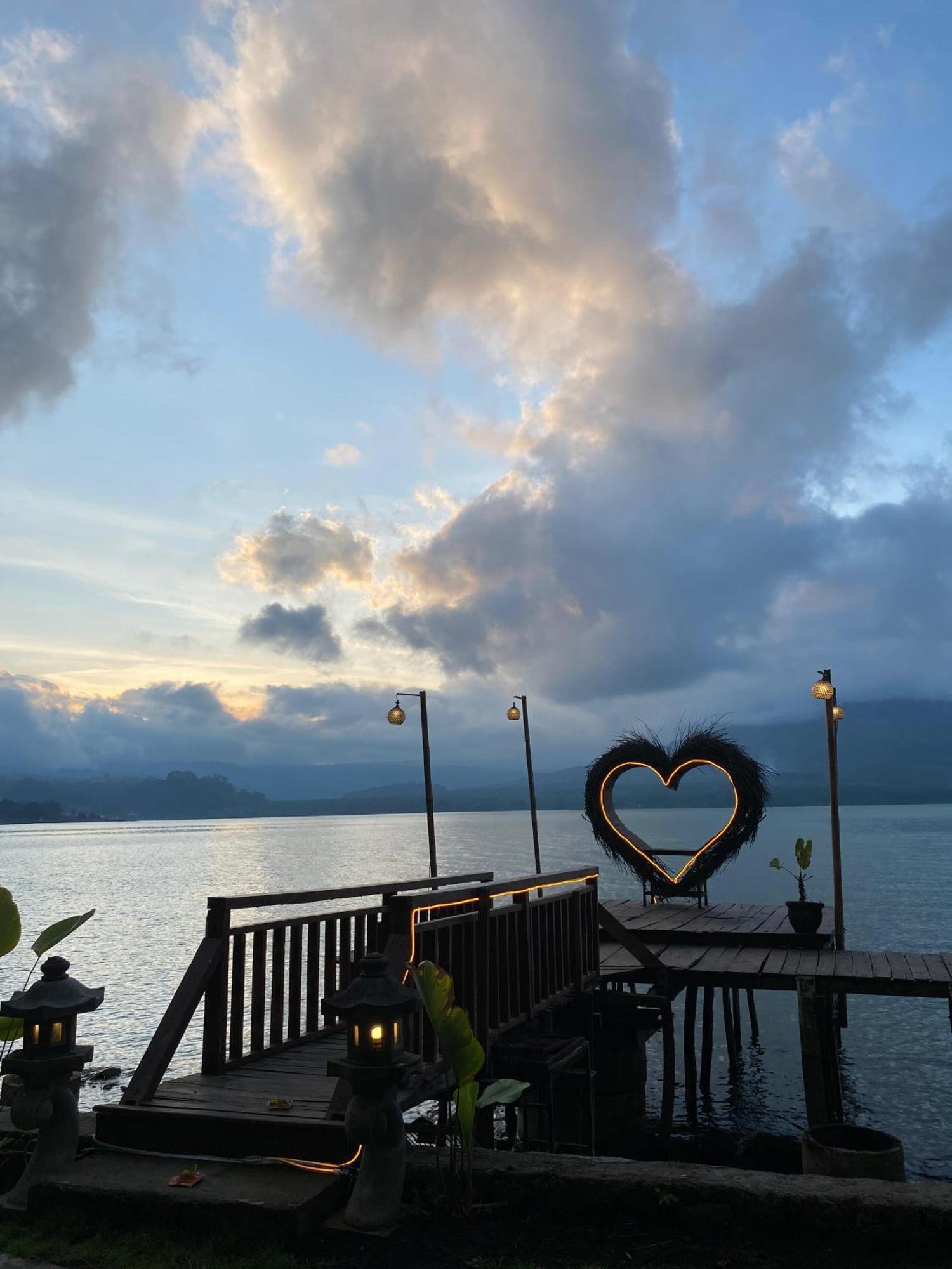 Emayan Glamping Kubupenlokan Bagian luar foto
